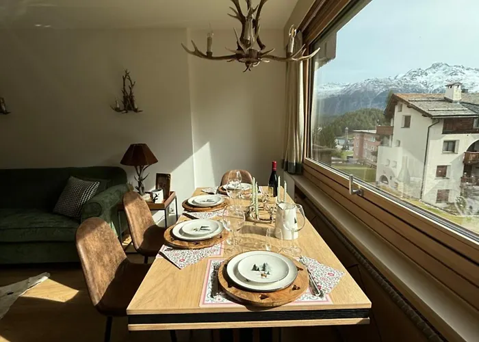 Nuovo Chesa Arlas 3b Apartment *