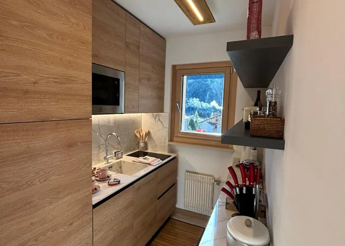 Nuovo Chesa Arlas 3b Apartment